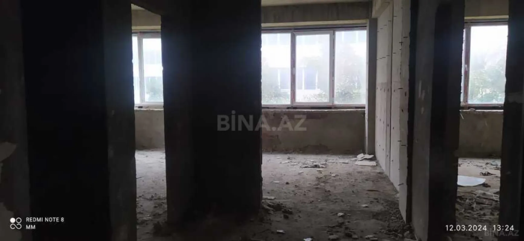 Satılır 2 otaqlı mənzil 92.5 m²