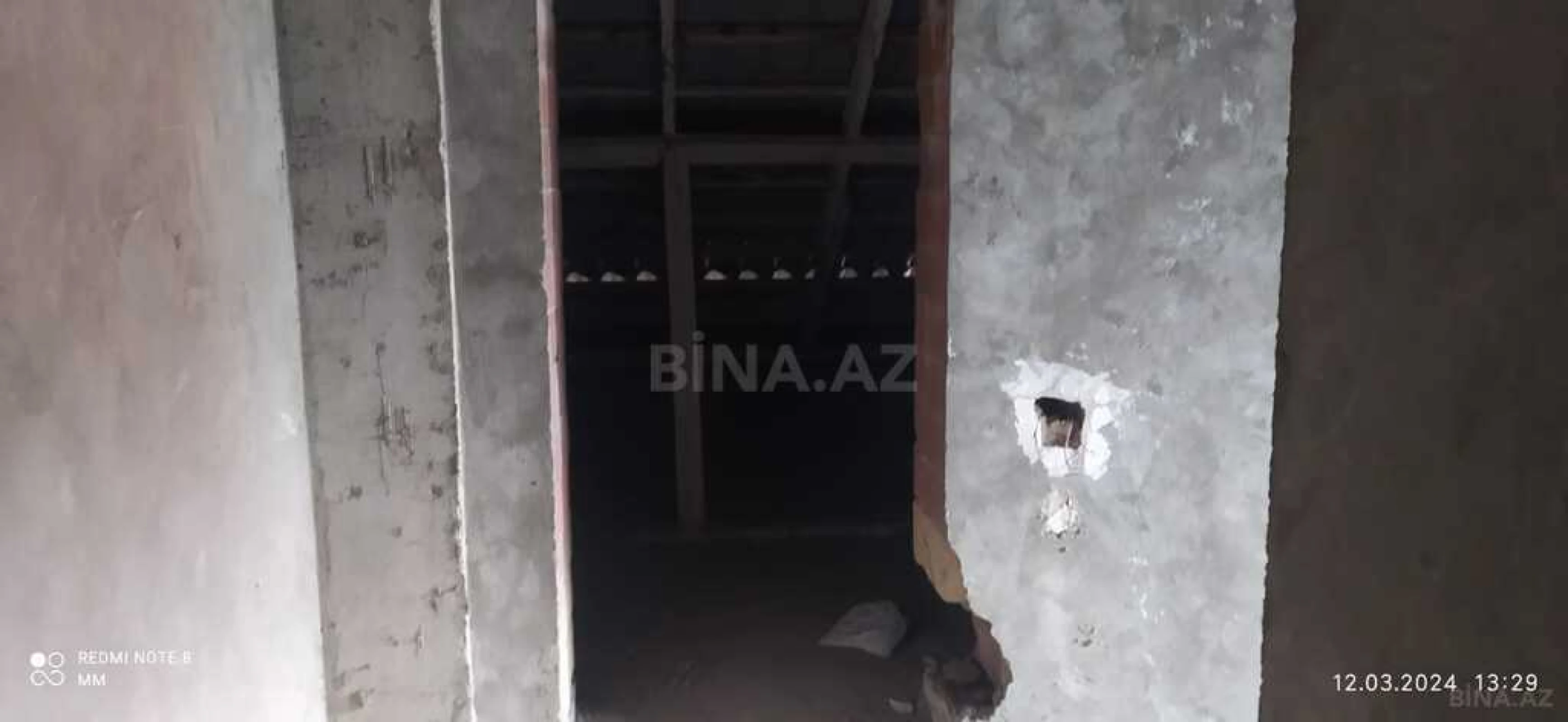 Satılır 2 otaqlı mənzil 92.5 m²