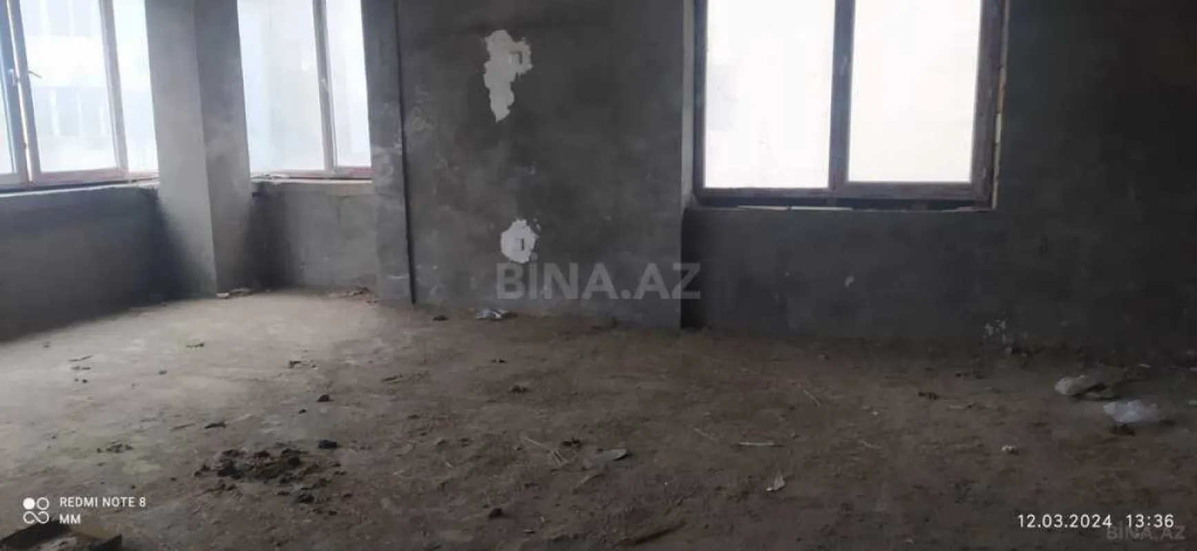 Satılır 2 otaqlı mənzil 92.5 m²