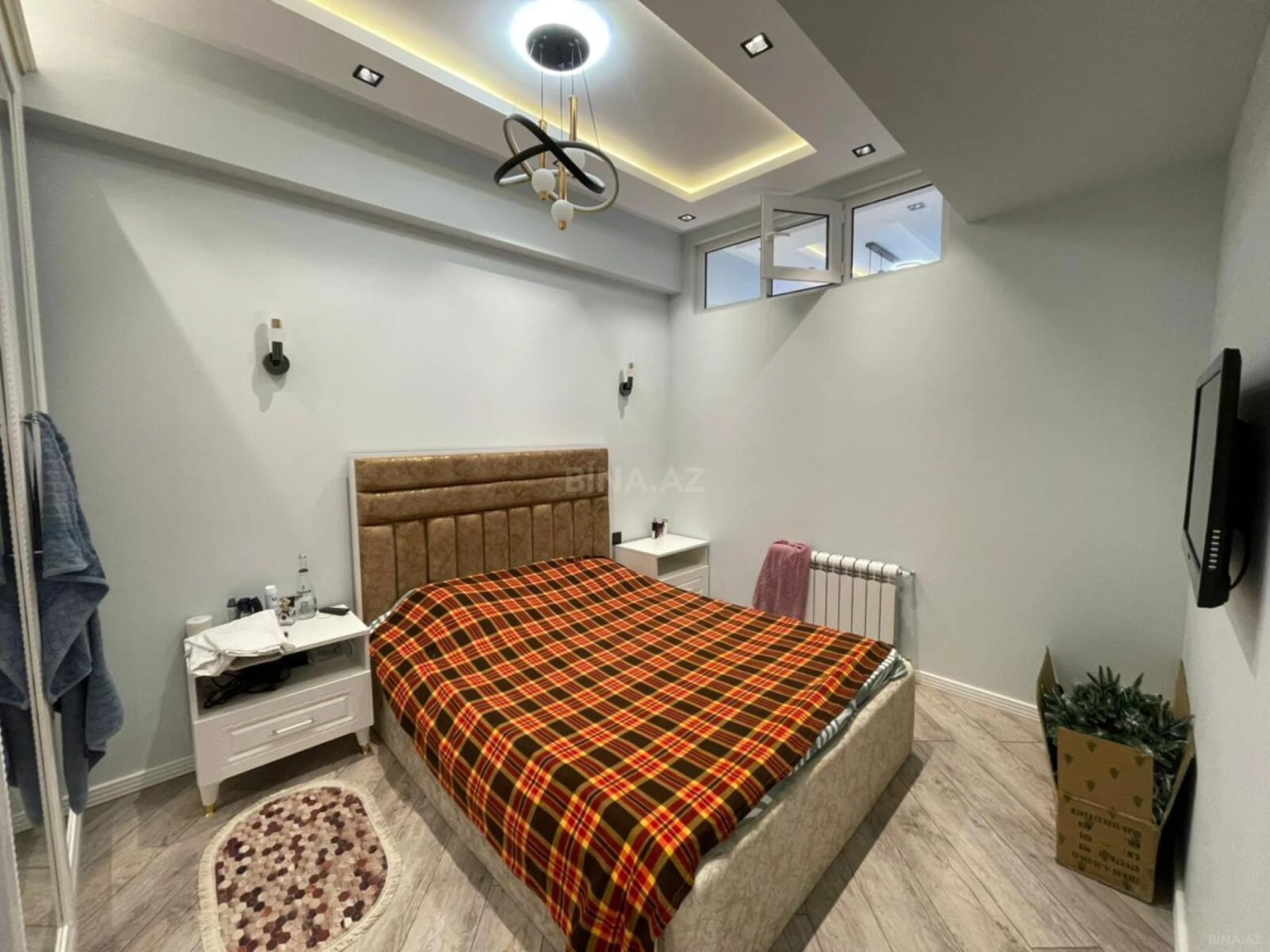 Satılır 2 otaqlı mənzil 76 m²