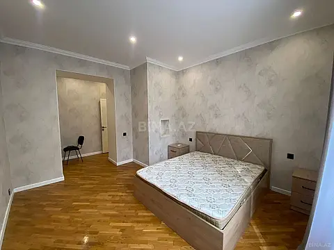 Satılır 3 otaqlı mənzil 92 m²