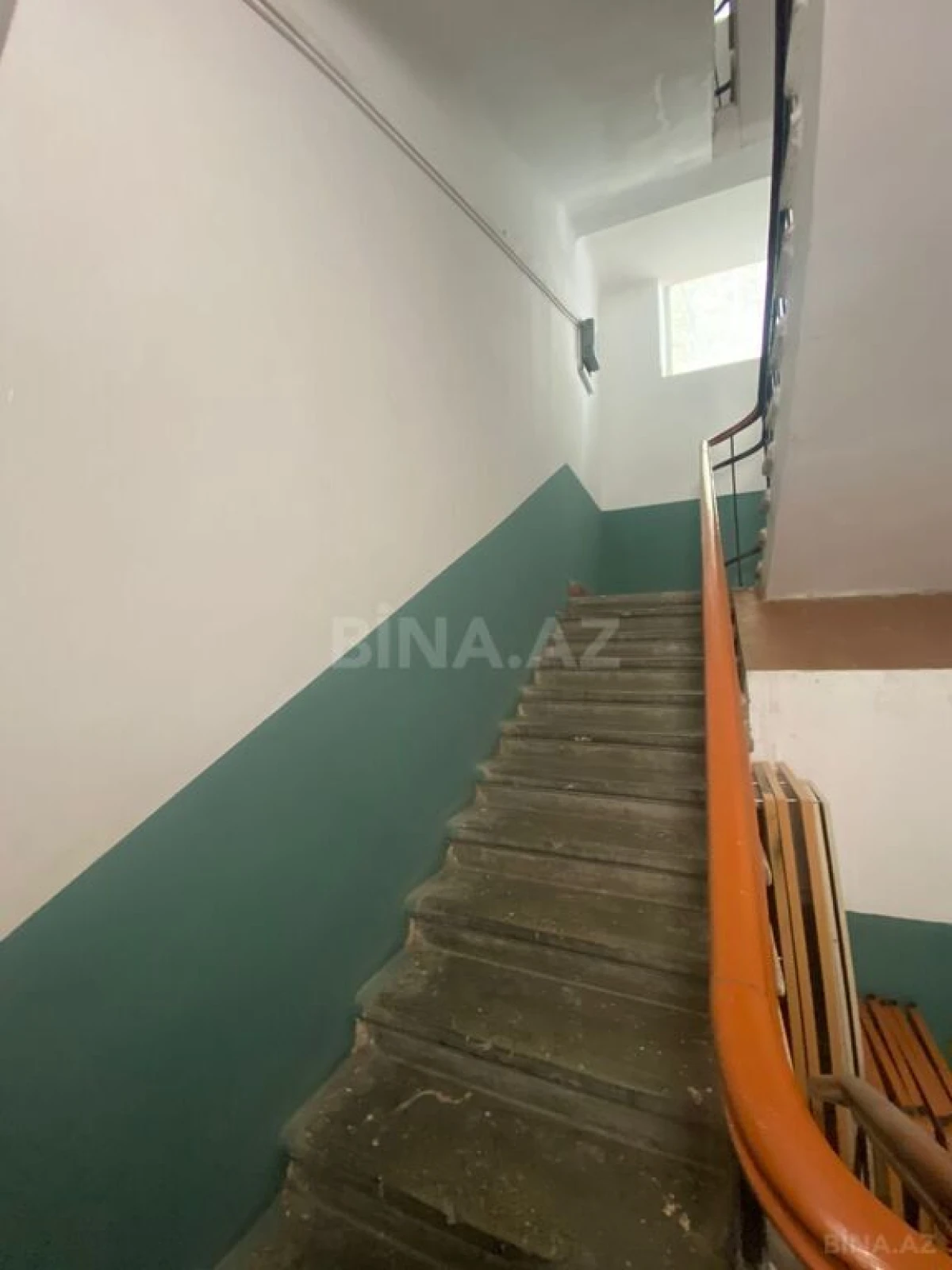 Satılır 3 otaqlı mənzil 92 m²