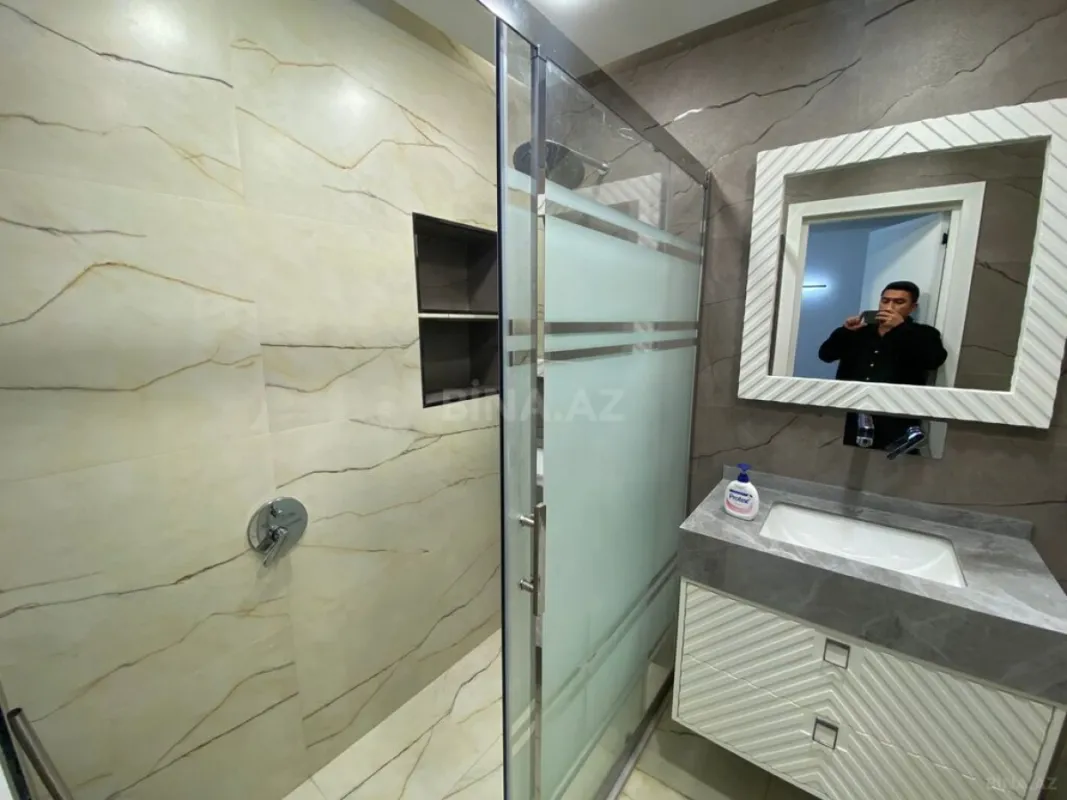 Satılır 3 otaqlı mənzil 92 m²