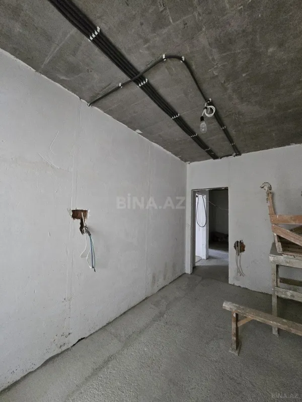 Satılır 3 otaqlı mənzil 95 m²