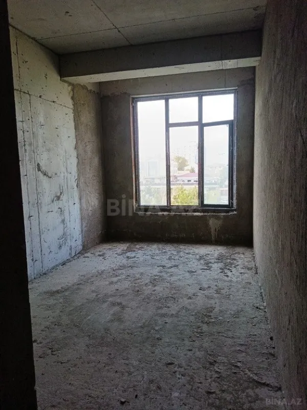 Satılır 2 otaqlı mənzil 118 m²