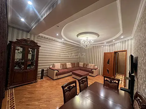 Satılır 3 otaqlı mənzil 91 m² — Bakı, Şəhər mərkəzi 3 otaq 91.00 m²