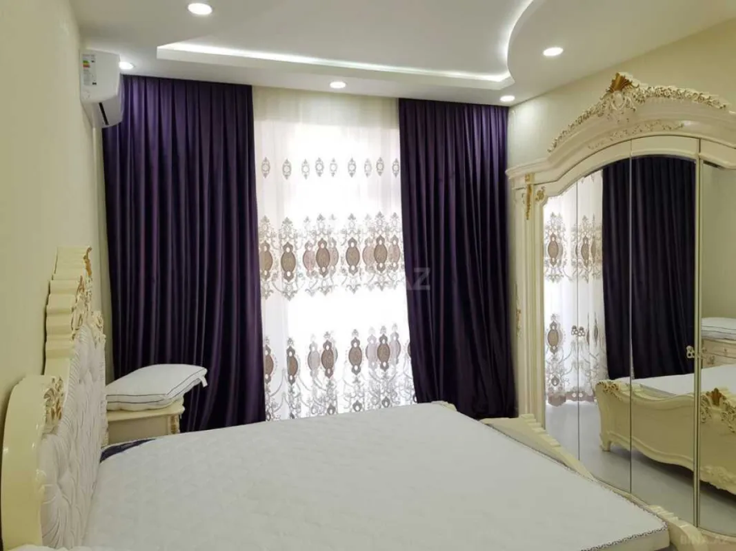 Kirayə verilir 3 otaqlı mənzil 145 m²