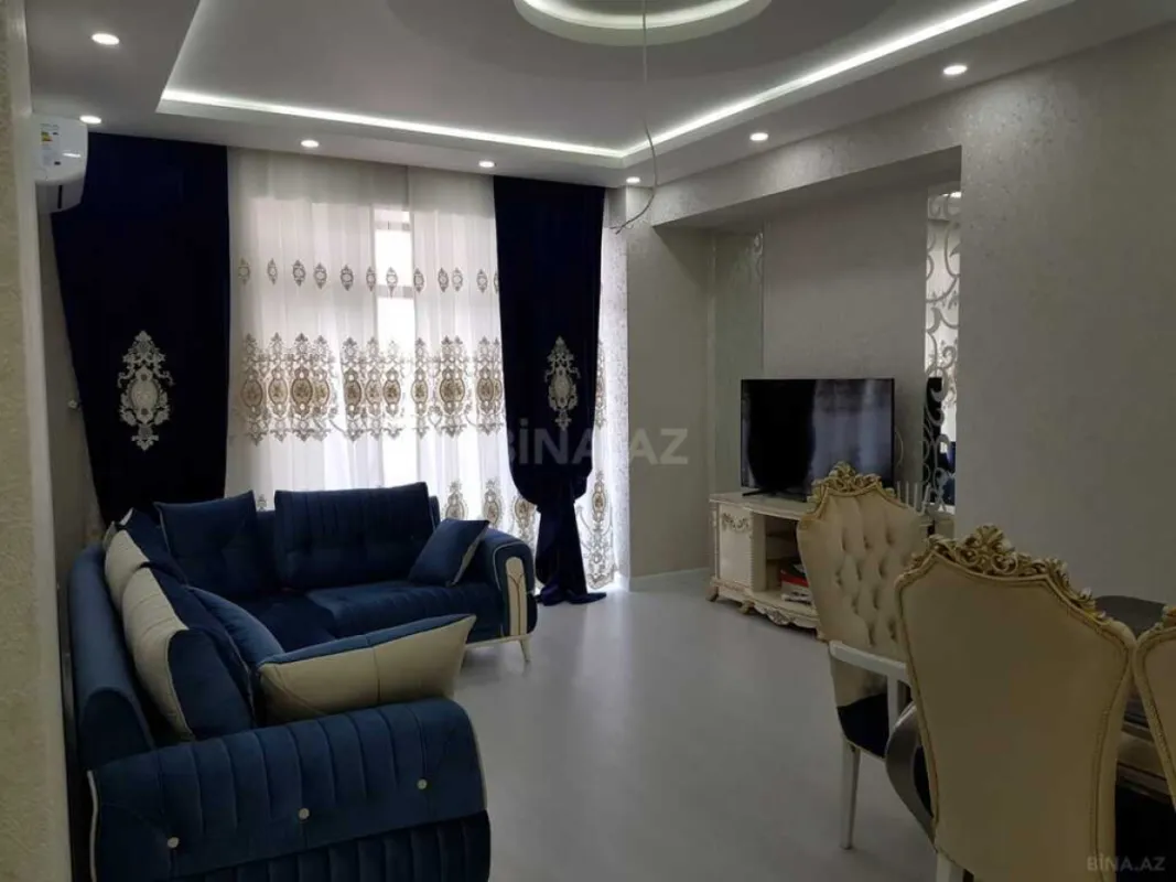 Kirayə verilir 3 otaqlı mənzil 145 m²