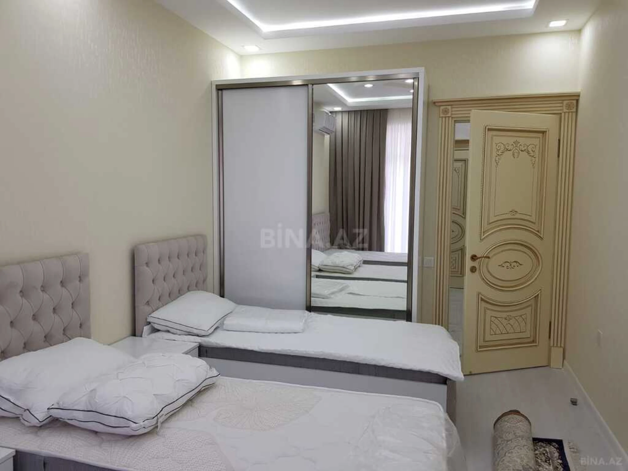 Kirayə verilir 3 otaqlı mənzil 145 m²
