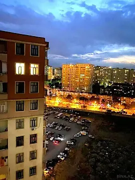 Satılır 3 otaqlı mənzil 165 m²