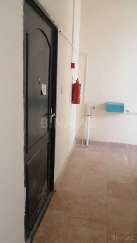 Satılır 3 otaqlı mənzil 134 m²