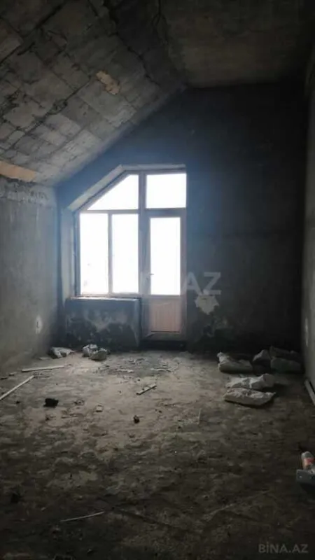 Satılır 3 otaqlı mənzil 134 m²