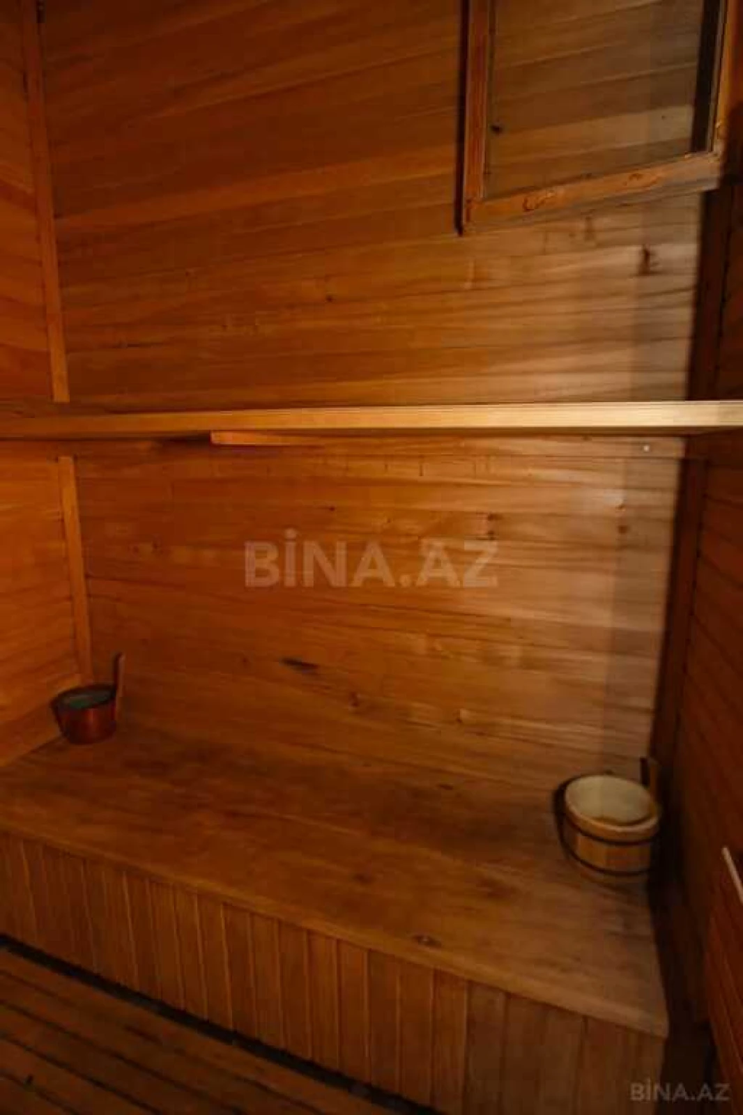 Kirayə verilir 7 otaqlı həyət evi 380 m²