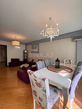 Satılır 3 otaqlı mənzil 113 m²
