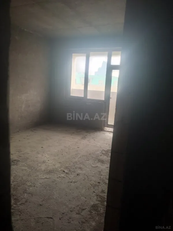 Satılır 3 otaqlı mənzil 105 m²