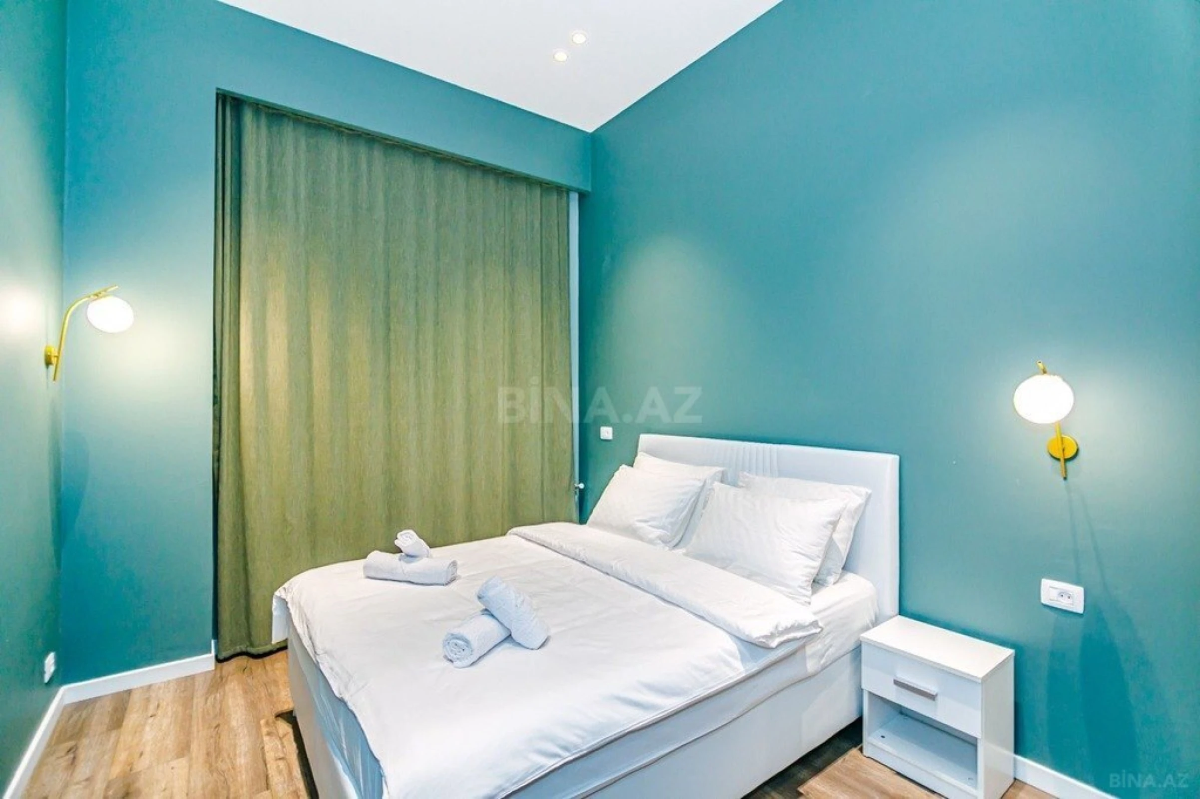 Kirayə verilir 3 otaqlı mənzil 200 m²