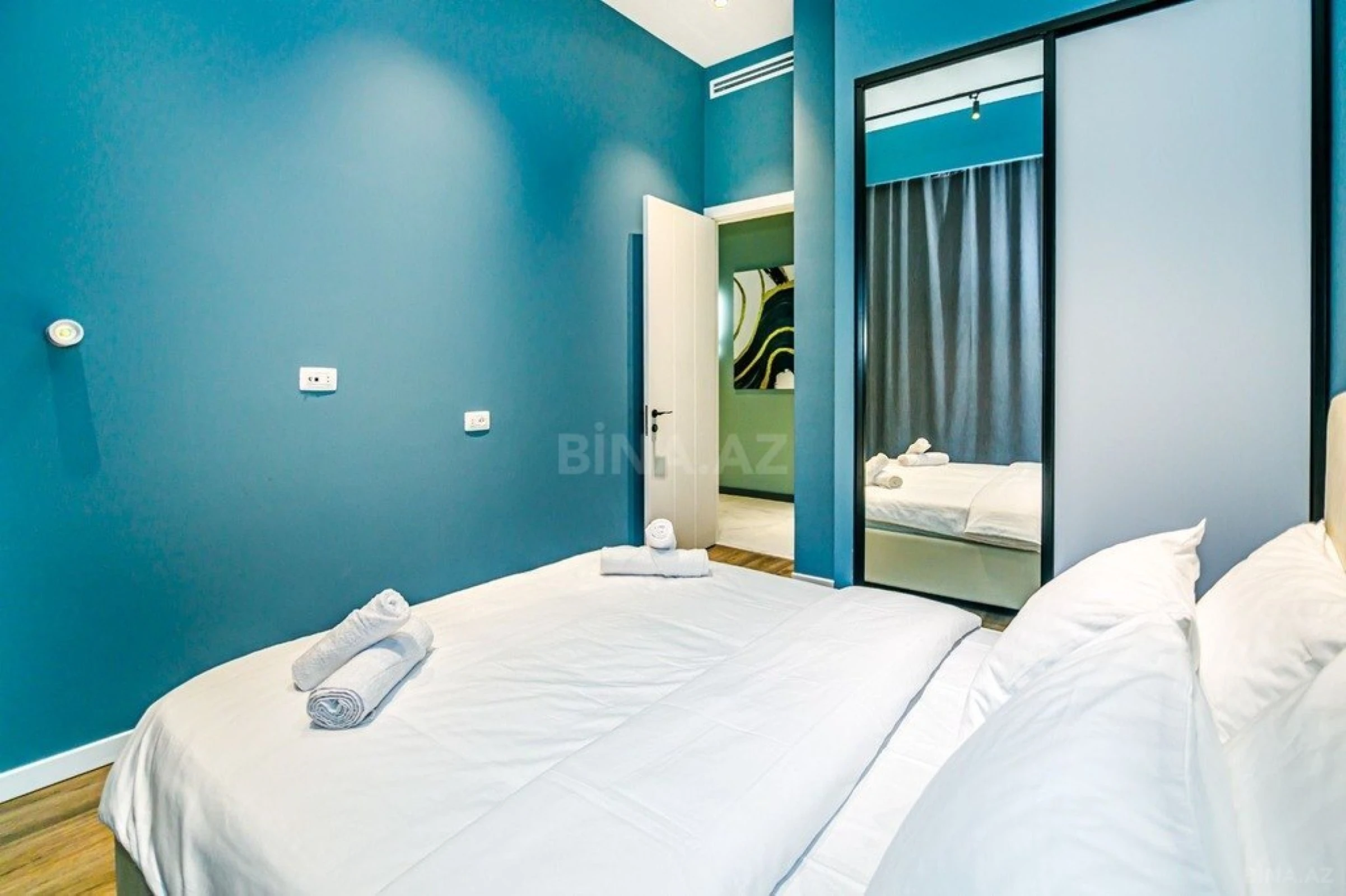 Kirayə verilir 3 otaqlı mənzil 200 m²