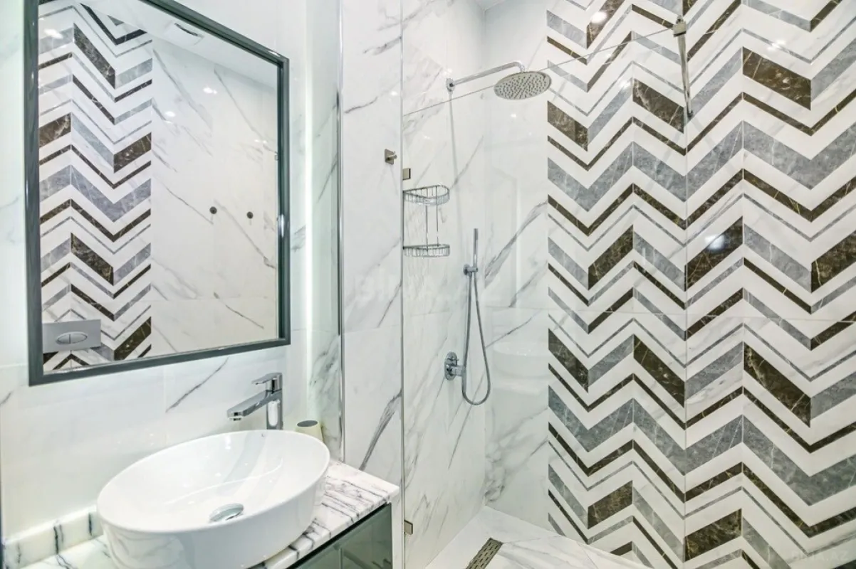 Kirayə verilir 3 otaqlı mənzil 200 m²