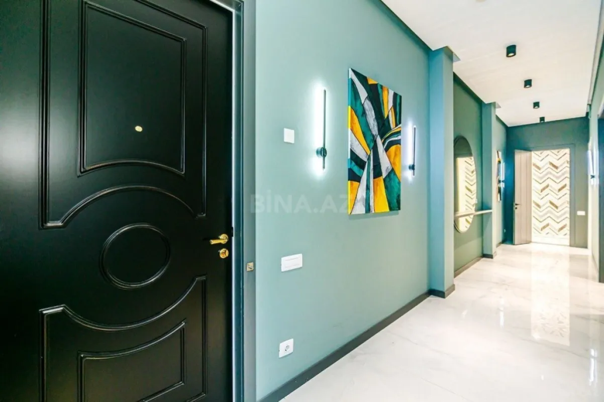 Kirayə verilir 3 otaqlı mənzil 200 m²