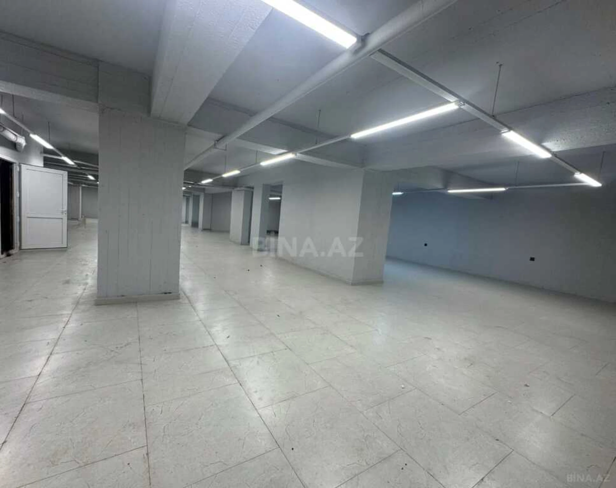 Satılır obyekt 485 m²