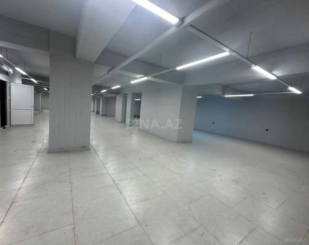 Satılır obyekt 485 m²