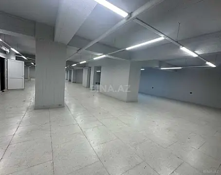 Satılır obyekt 485 m²