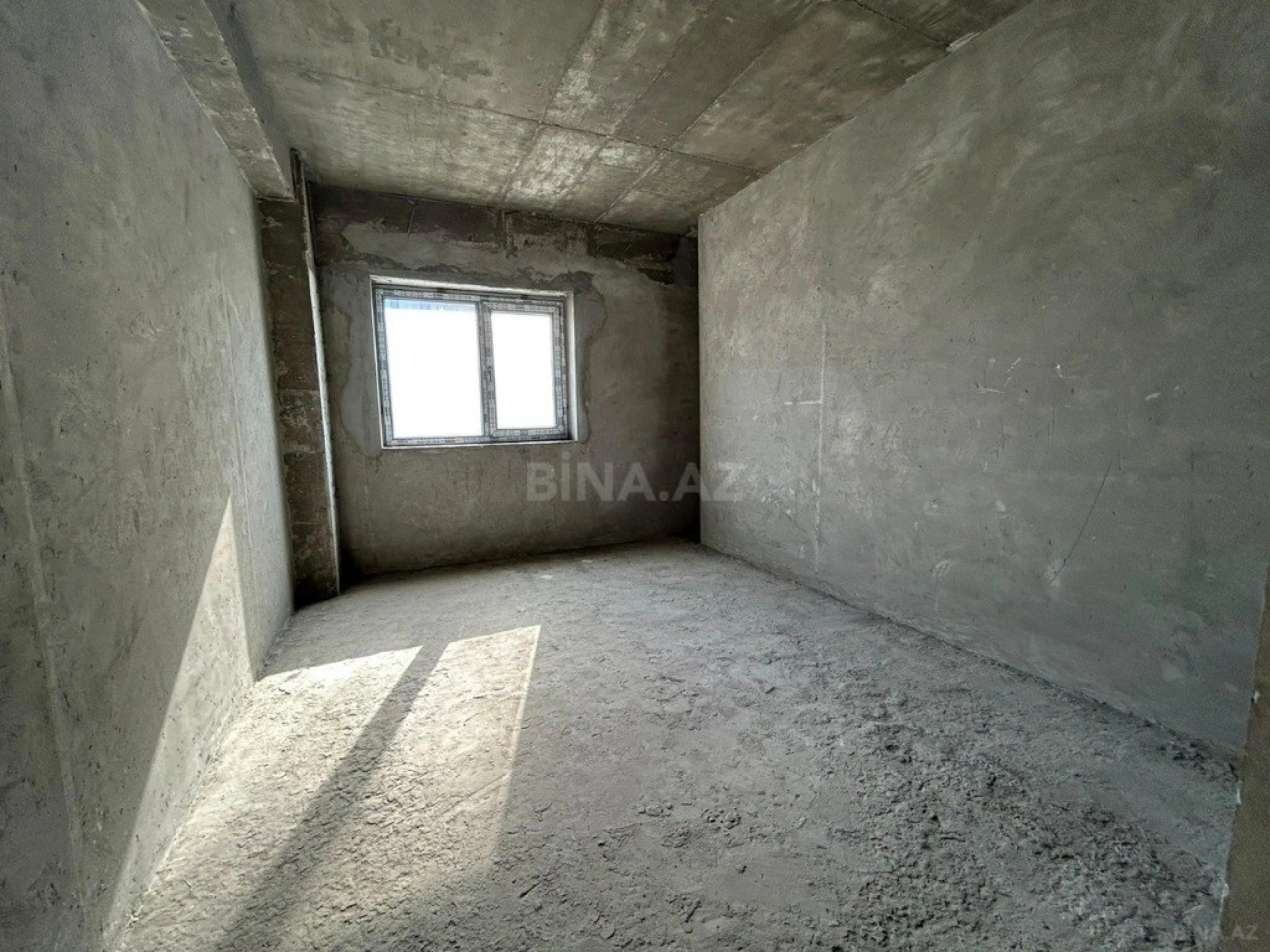 Satılır 1 otaqlı mənzil 58 m²