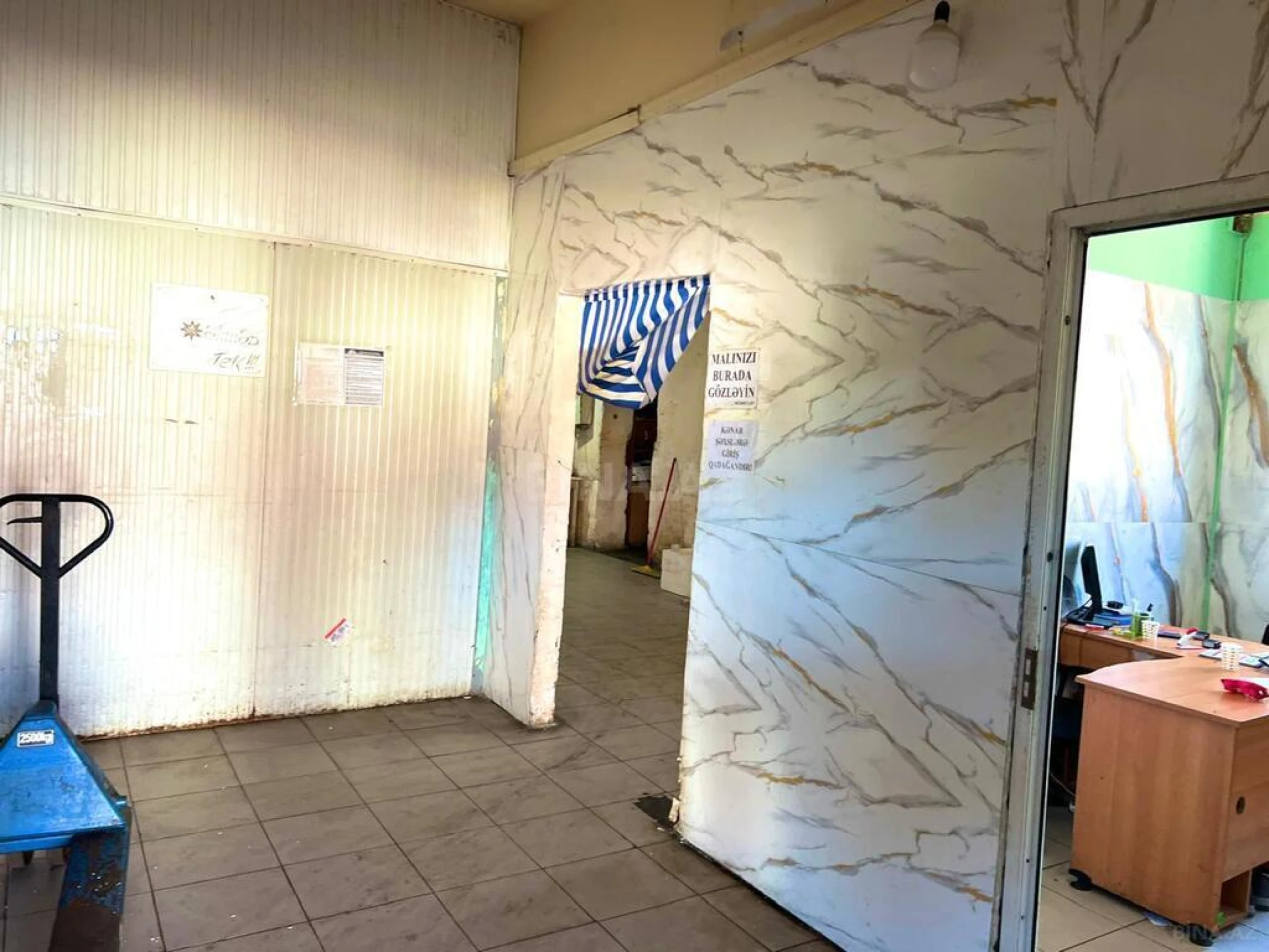 Kirayə verilir obyekt 215 m²