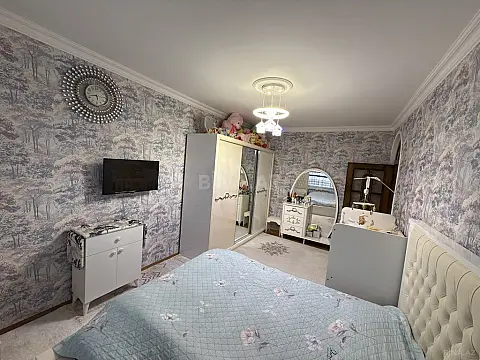 Satılır 4 otaqlı mənzil 105 m²