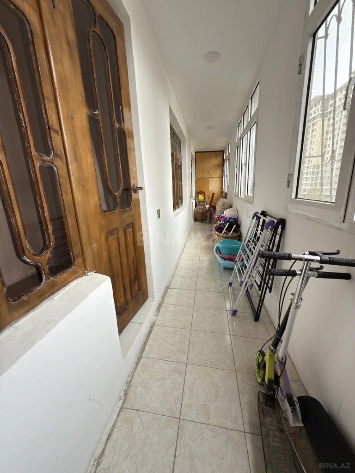 Satılır 4 otaqlı mənzil 105 m²