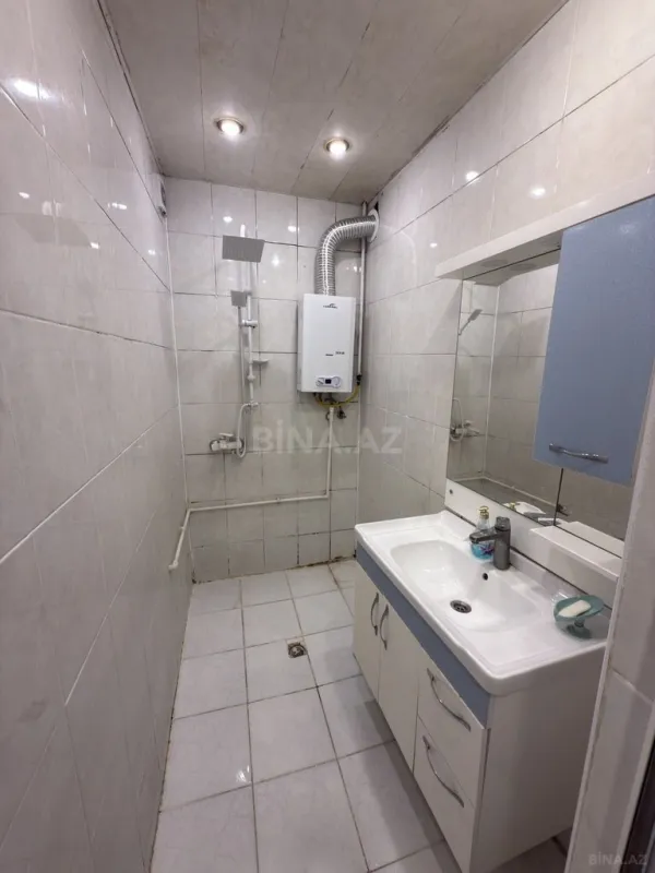 Satılır 4 otaqlı mənzil 105 m²