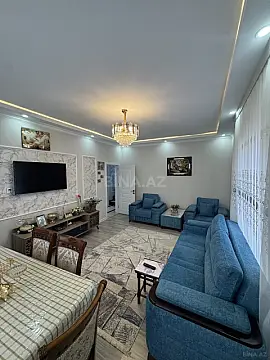 Satılır 6 otaqlı həyət evi 180 m²