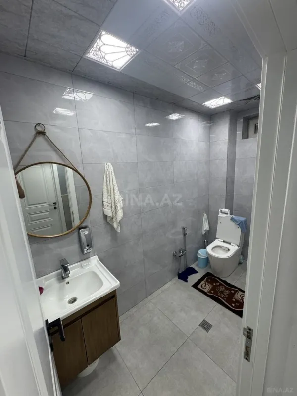 Satılır 6 otaqlı həyət evi 180 m²