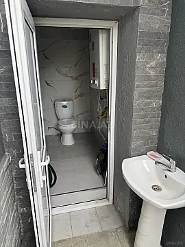 Satılır 6 otaqlı həyət evi 180 m²