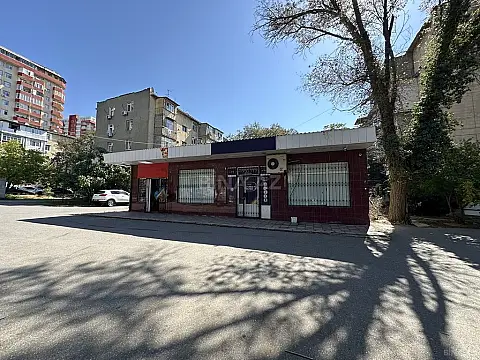 Satılır obyekt 165 m²