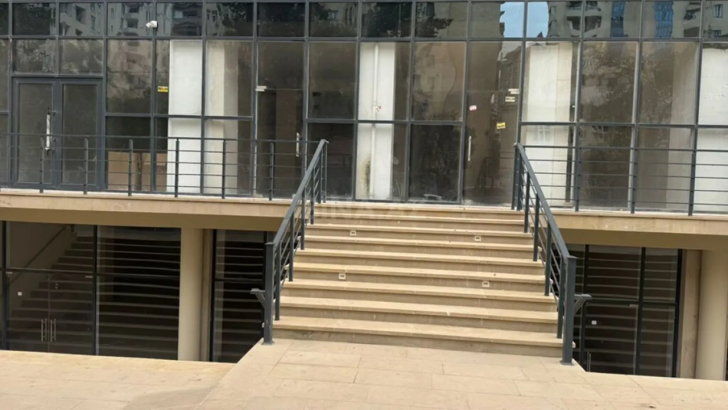 Satılır obyekt 60 m²