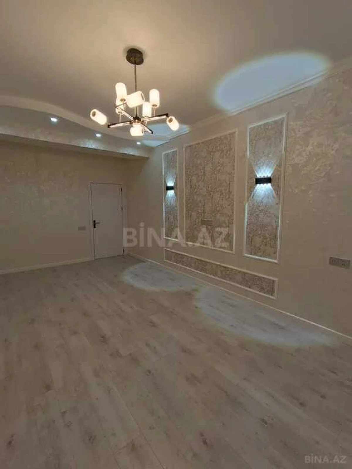 Satılır 2 otaqlı mənzil 61 m²