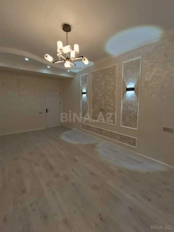 Satılır 2 otaqlı mənzil 61 m²