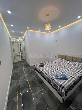 Kirayə verilir 5 otaqlı mənzil 220 m²