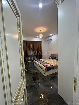 Kirayə verilir 5 otaqlı mənzil 220 m²