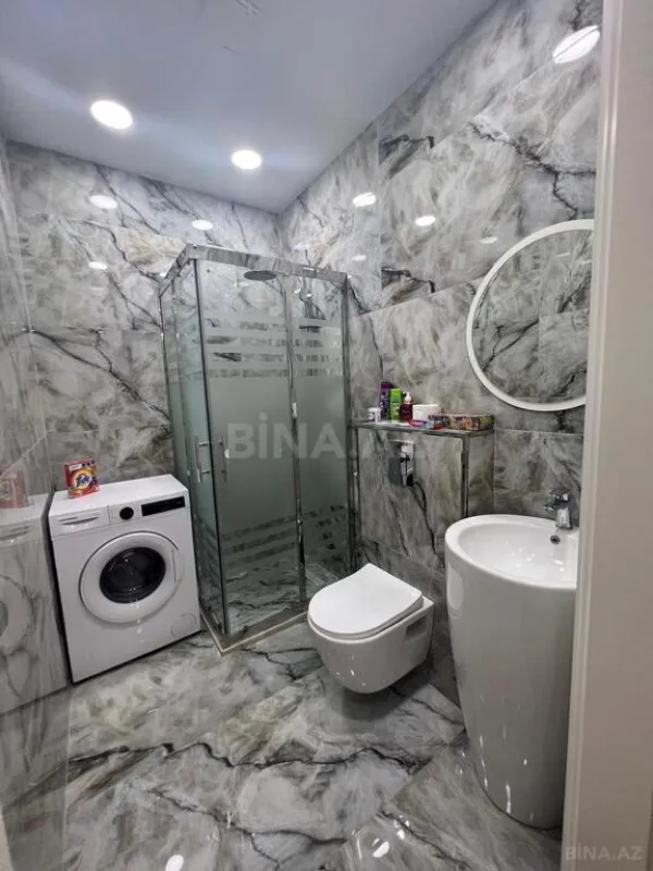 Kirayə verilir 5 otaqlı mənzil 220 m²