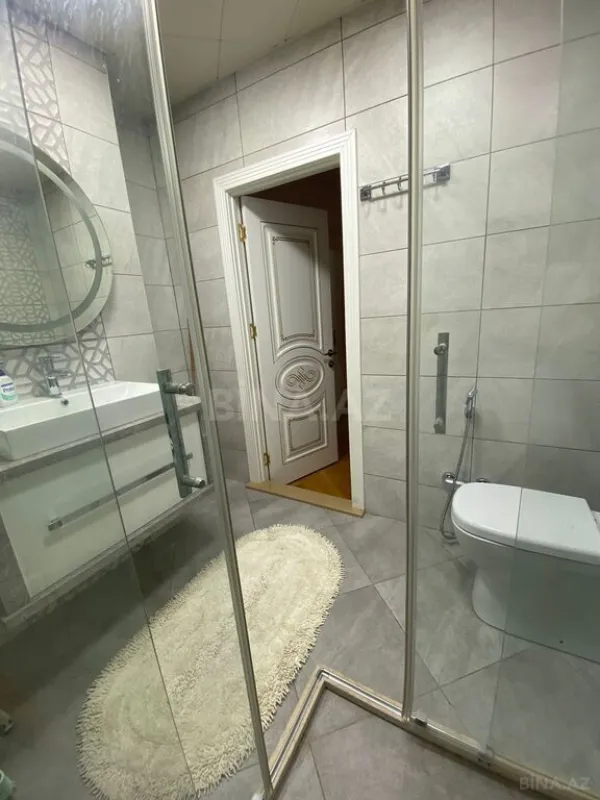 Satılır 3 otaqlı mənzil 105 m²