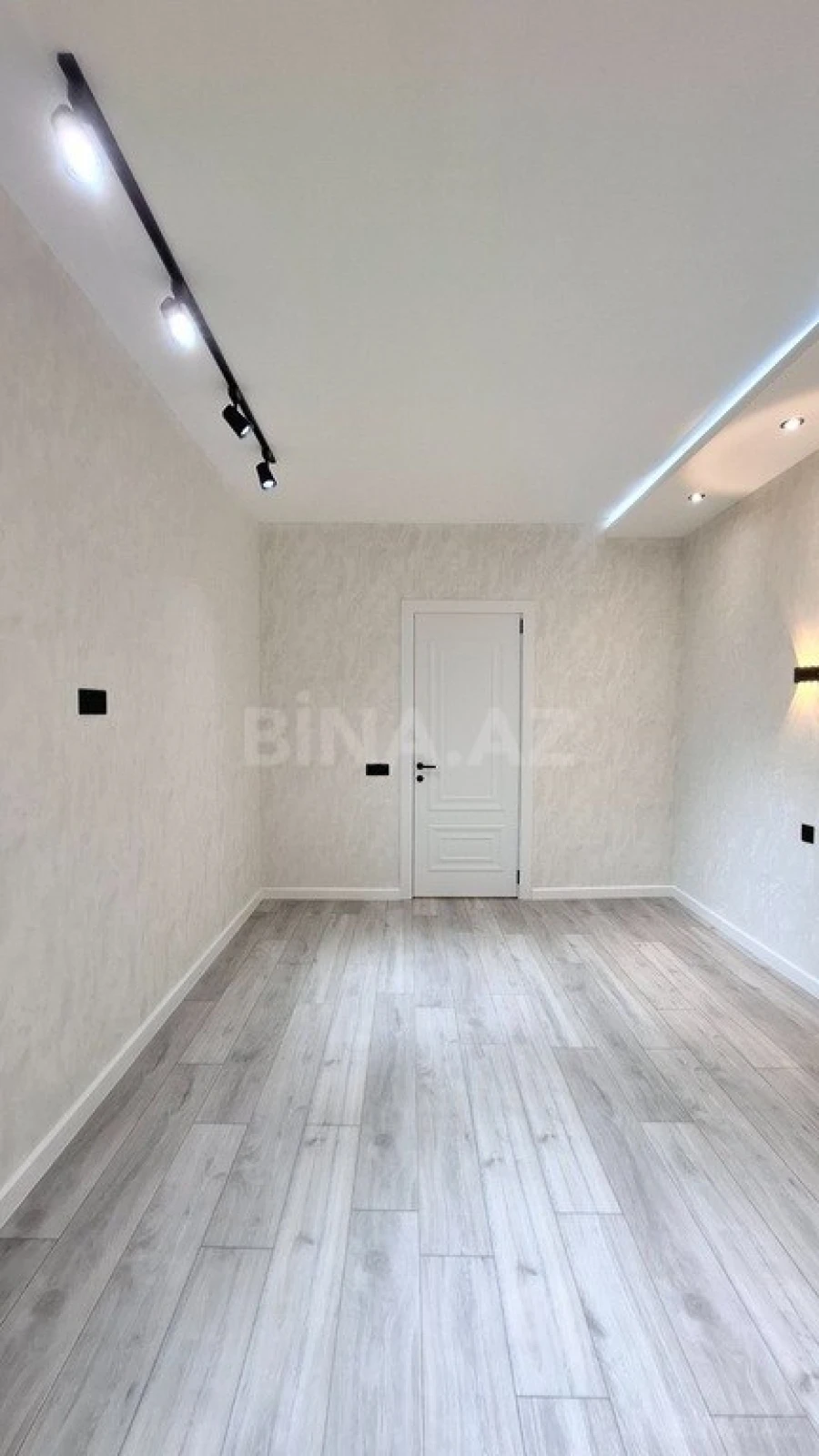Satılır 3 otaqlı mənzil 75 m²