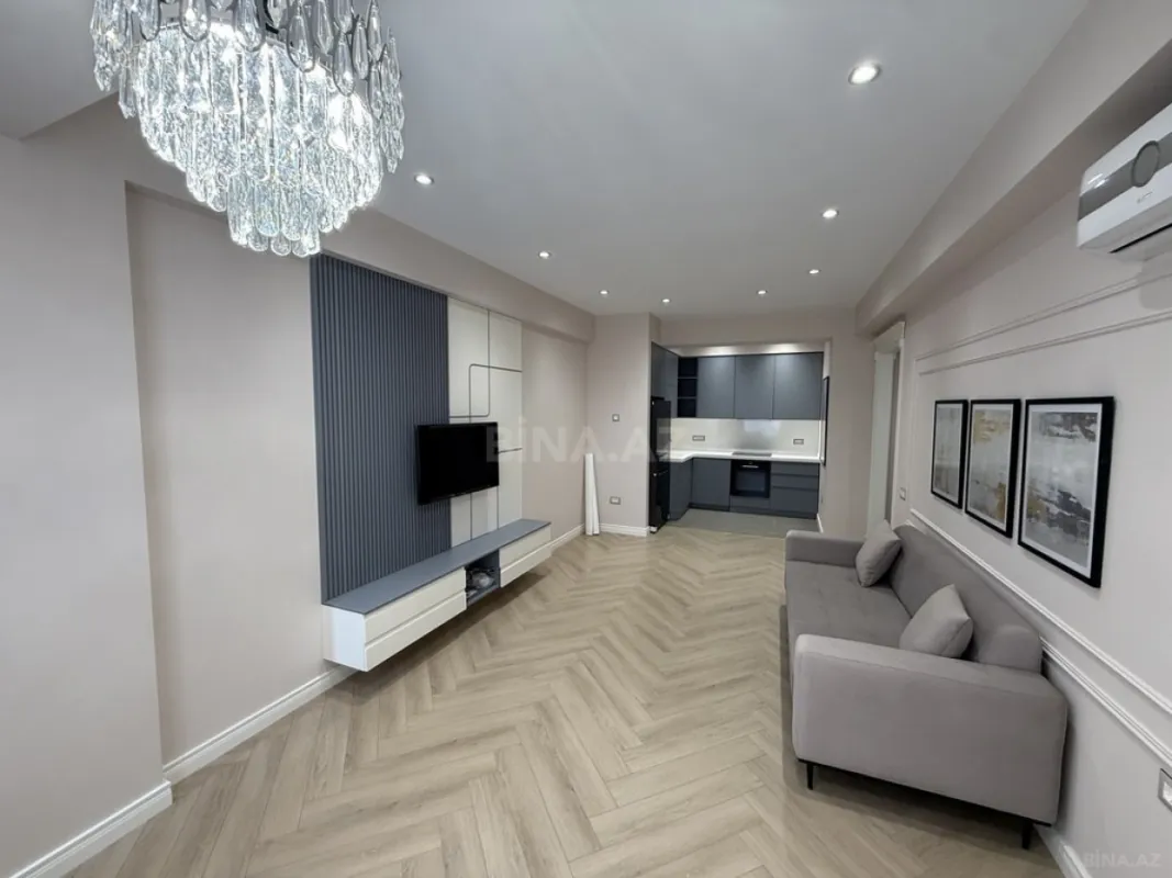 Satılır 2 otaqlı mənzil 67 m²