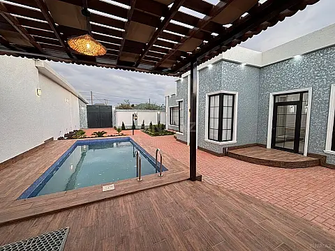 Satılır 4 otaqlı həyət evi 170 m²