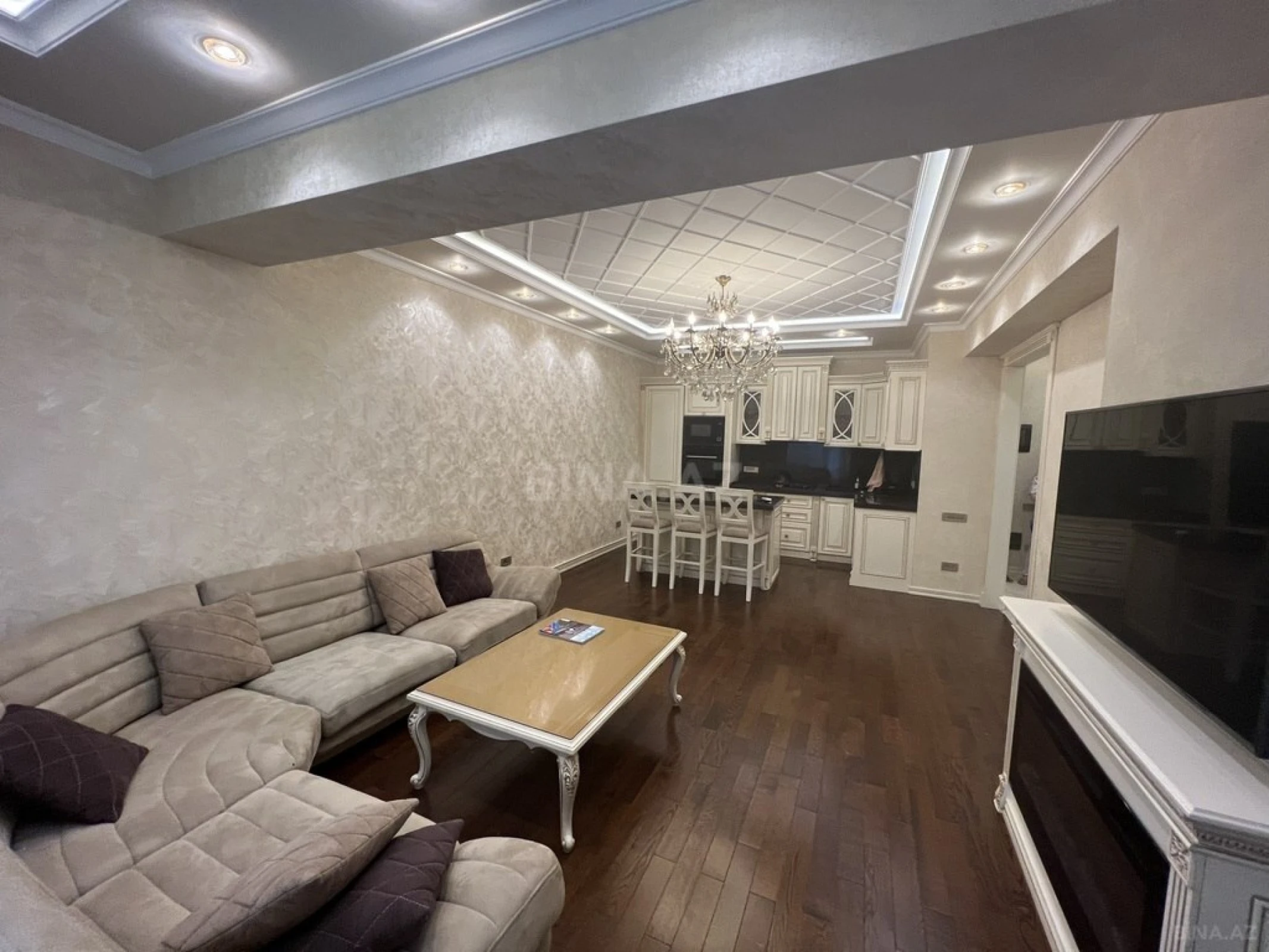 Kirayə verilir 3 otaqlı mənzil 96 m²