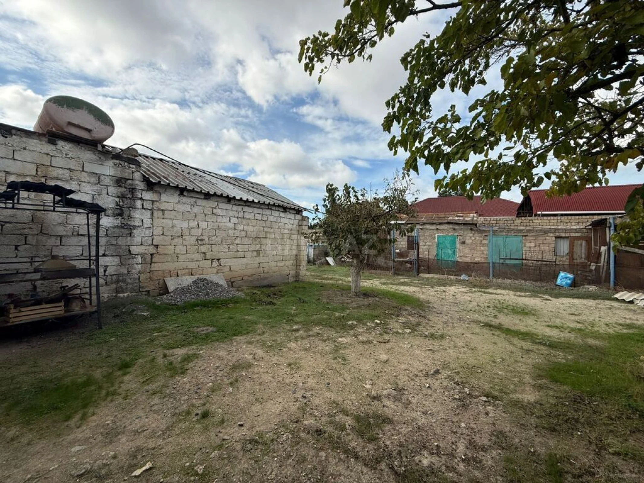 Satılır torpaq sahəsi 6 m²