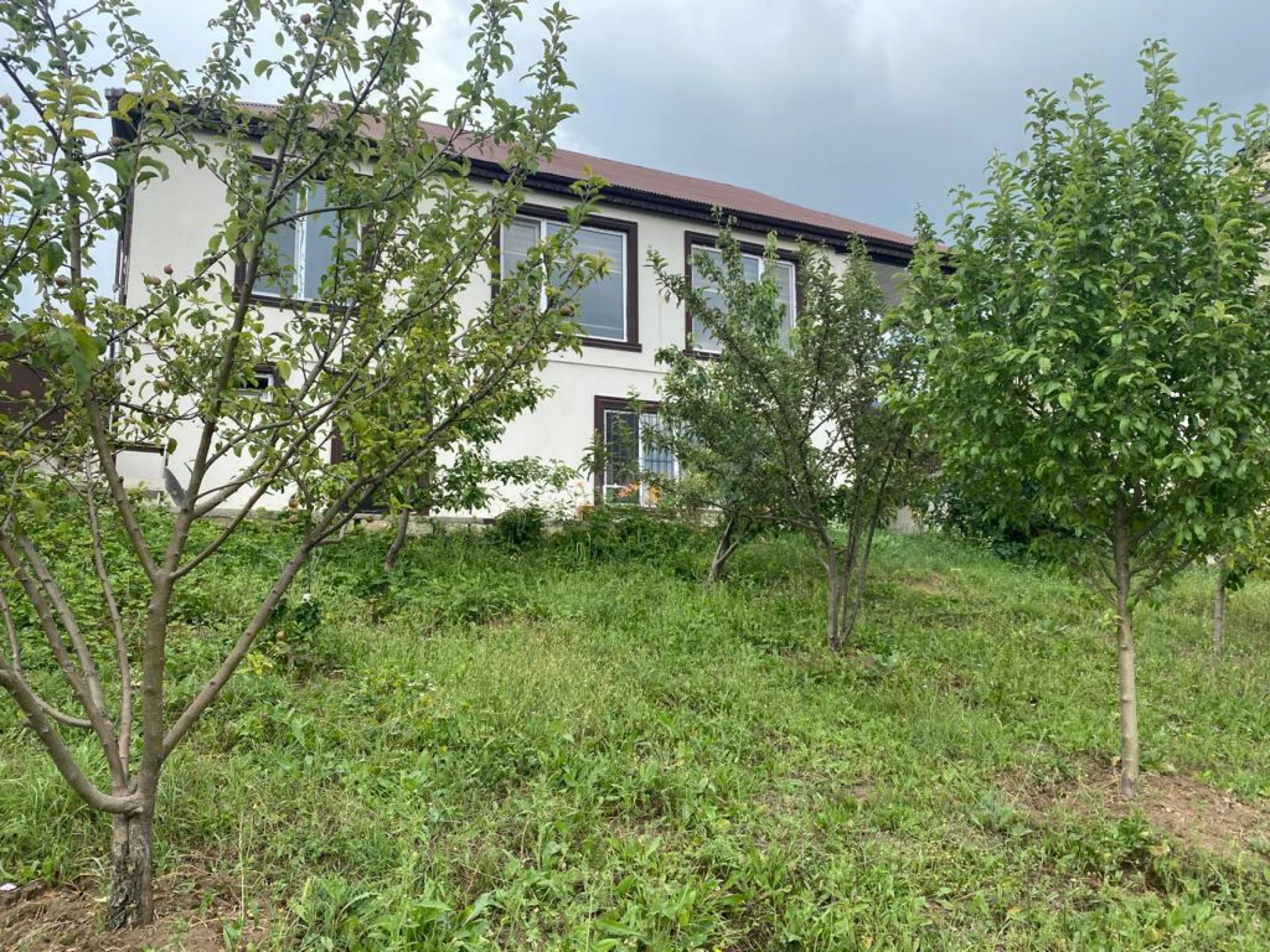 Satılır 4 otaqlı həyət evi 140 m²