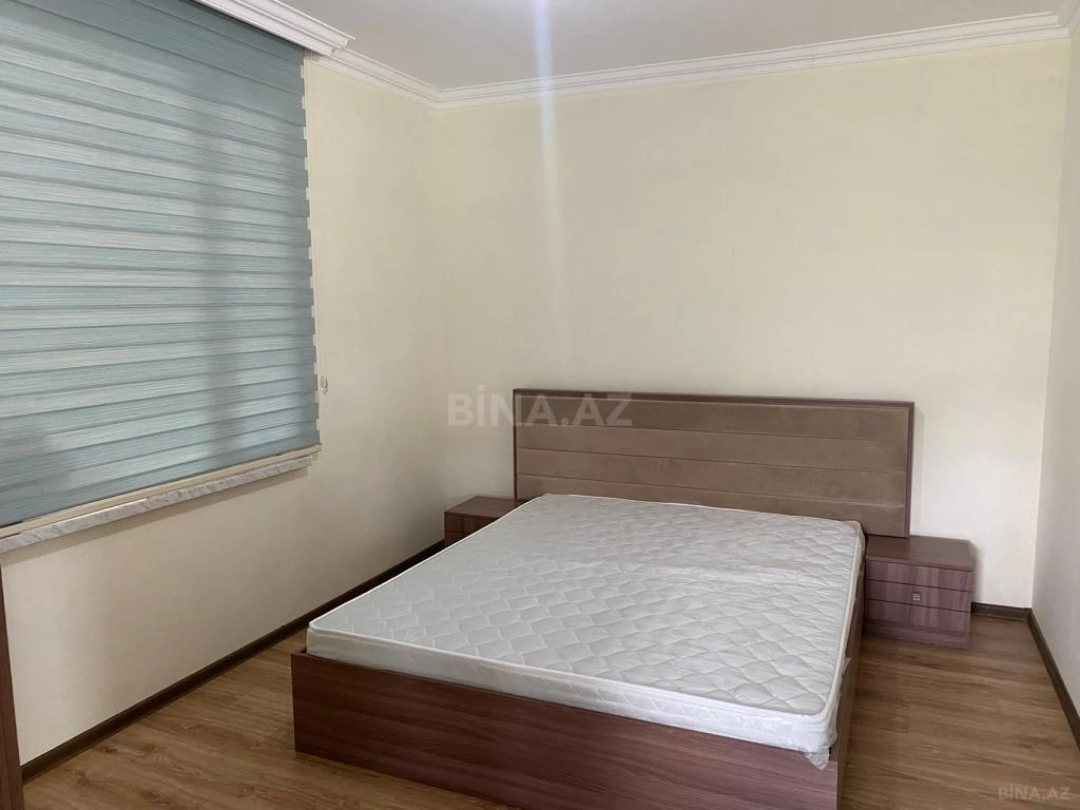 Satılır 4 otaqlı həyət evi 140 m²