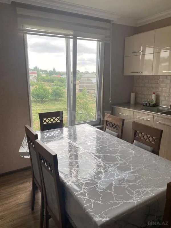 Satılır 4 otaqlı həyət evi 140 m²